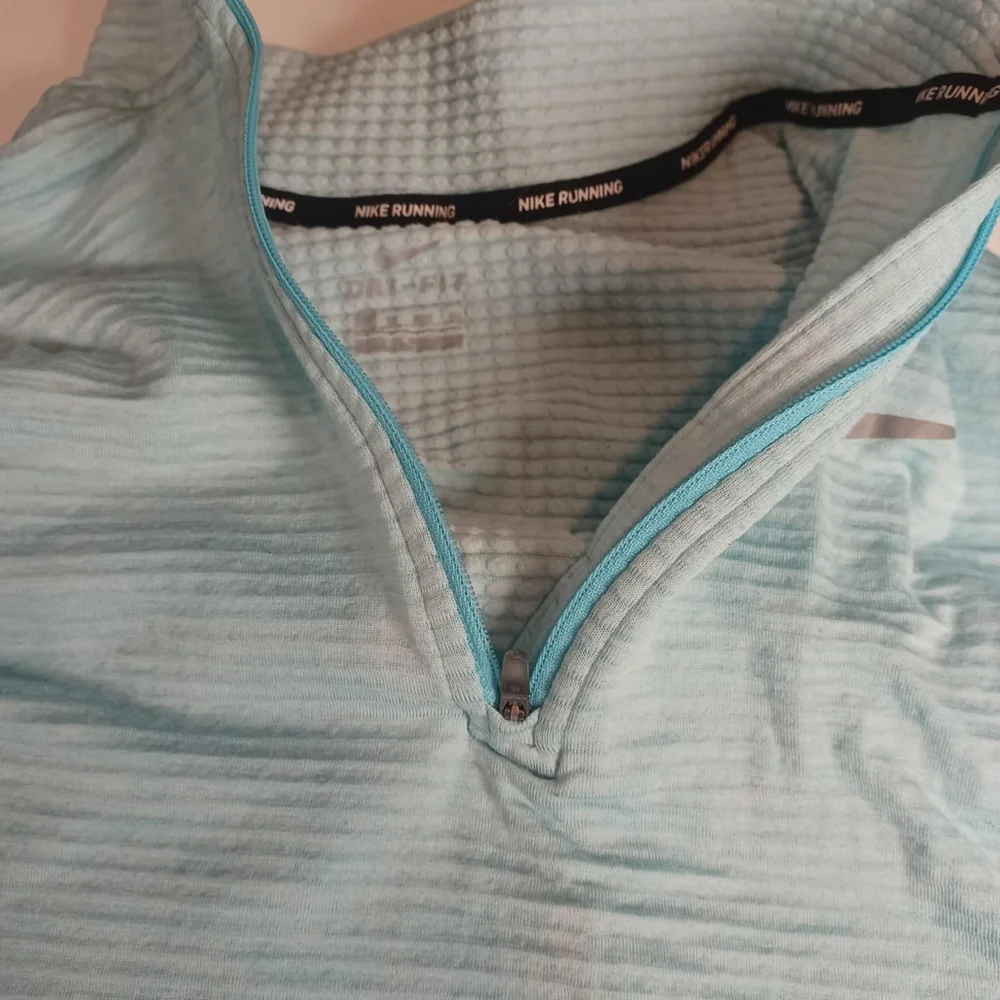 Nike Dri-Fit Running Shirt Long Sleeved Woman‎ Teal X-Small Athleisure 1/4 Zip